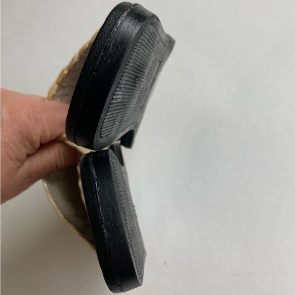 New Journee Collection Ivory Straw Weaving Flip Flops Sandals size 7.5 - Picture 11 of 12